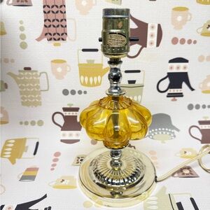 Vtg. Mid Century Modern Optical Amber Glass & Brass Lamp 10” Tall works rare